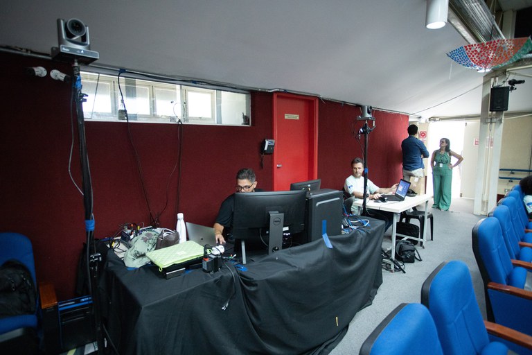 IMG_0033.jpg IMG_0033.jpg