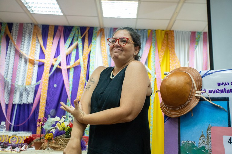 IMG_0329.jpg IMG_0329.jpg